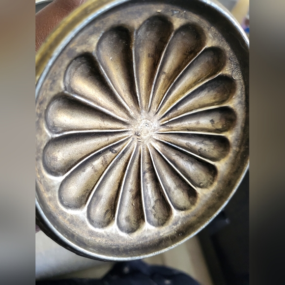 Vintage Brass Wood Candle Holder with Finger Ring Handle 6 1/4" - Picture 7 of 9